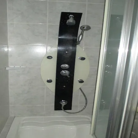 Villa Daniel - Two Bedroom With Balcony *