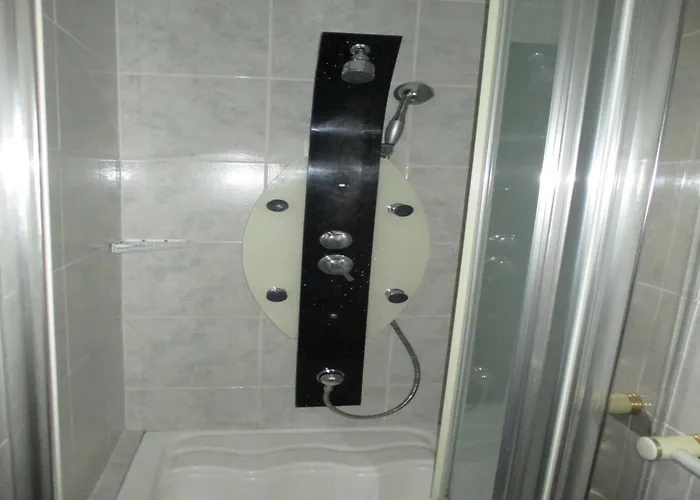 Villa Daniel - Two Bedroom With Balcony *